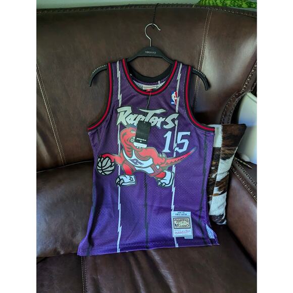 Men's Mitchell & Ness NBA Toronto Raptors Vince Carter 1998 Swingman Road Jersey - Picture 1 of 3